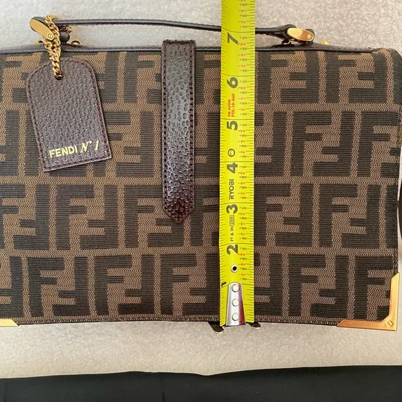 Fendi Zucca Print Classic No.1 Mesenger Bag in Canvas.  In great condition. - Picture 11 of 16